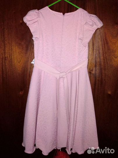 Нарядное платье