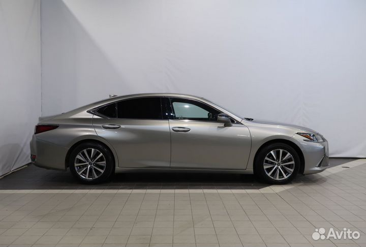 Lexus ES 2.5 AT, 2020, 70 470 км