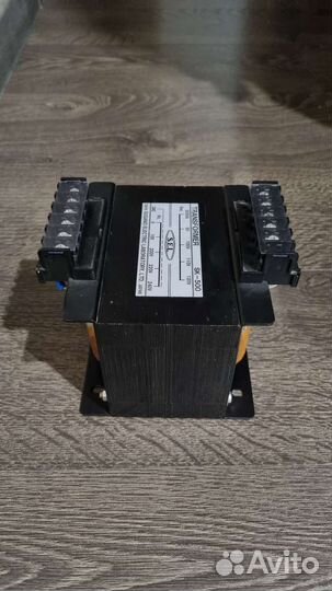 Понижающий трансформатор SEL Япония 100в