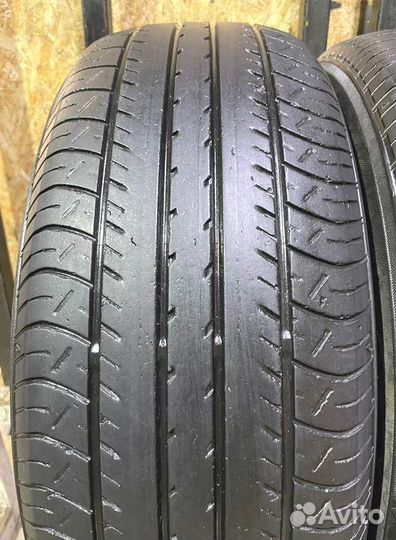 Yokohama BluEarth E70BZ 215/60 R16 95V