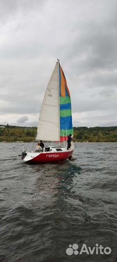 Прогулки на парусной яхте, аренда яхты