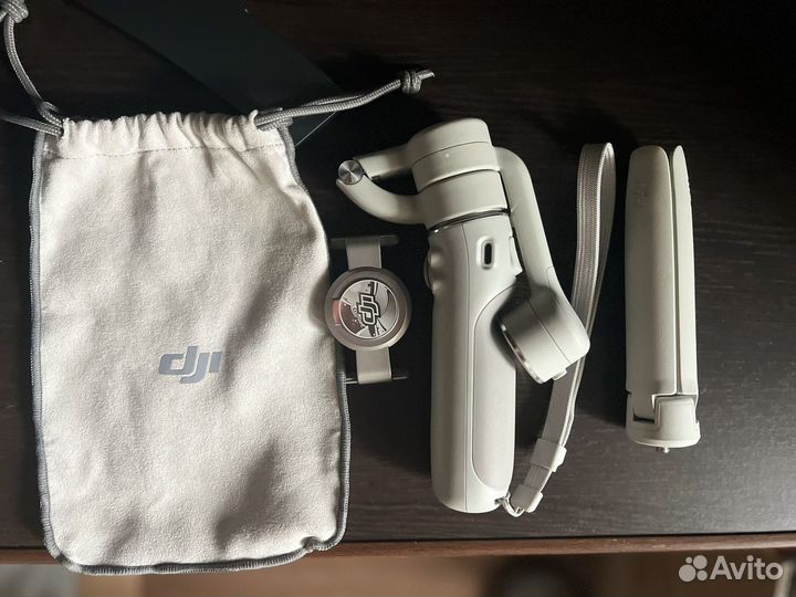 Cтабилизатор для смартфона DJI Osmo Mobile 5