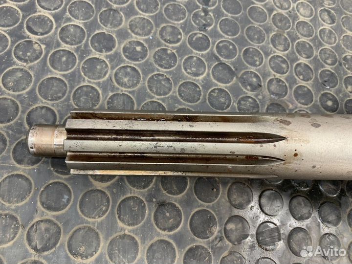 Первичный вал кпп ZF 16S2220TD