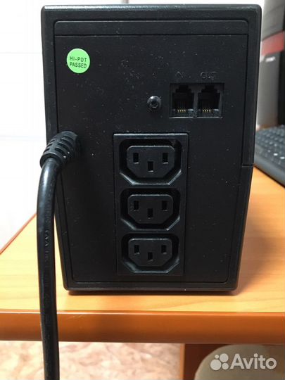 Бесперебойник ippon