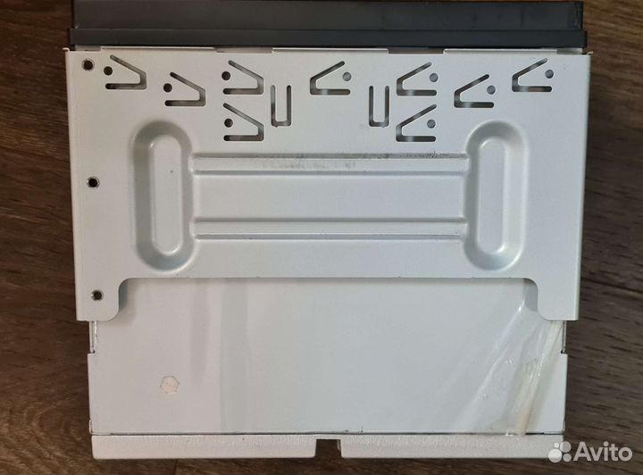 Автомагнитола бу Incar Инкар 160401AHR-758000094