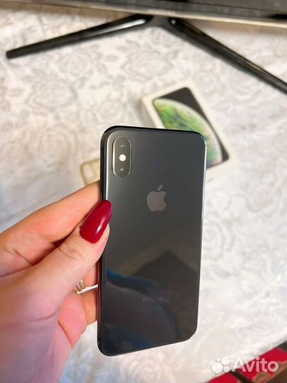 iPhone Xs, 256 ГБ