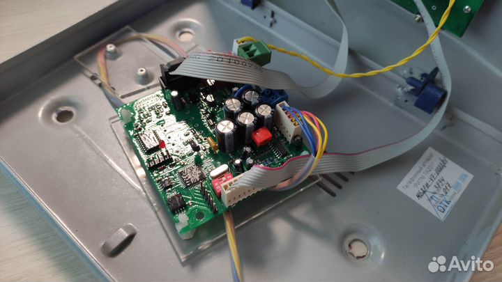 Телефонный аппарат Ритм та201