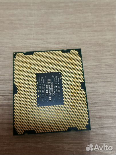 Процессор Intel Xeon E5-2609