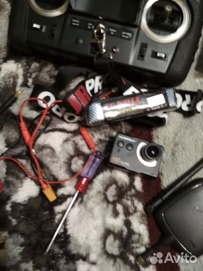 Квадрокоптер H109s