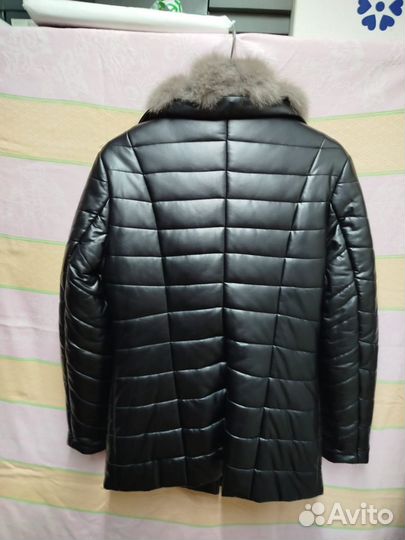 Пуховик женский