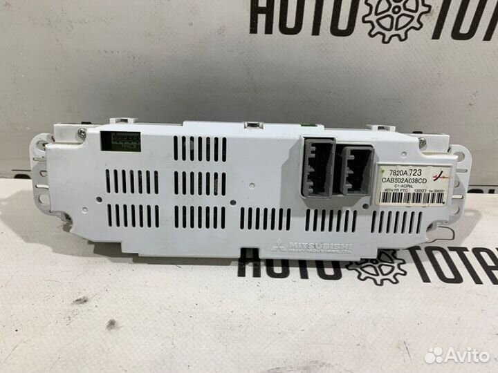 Блок управления отопителем Mitsubishi Lancer 10