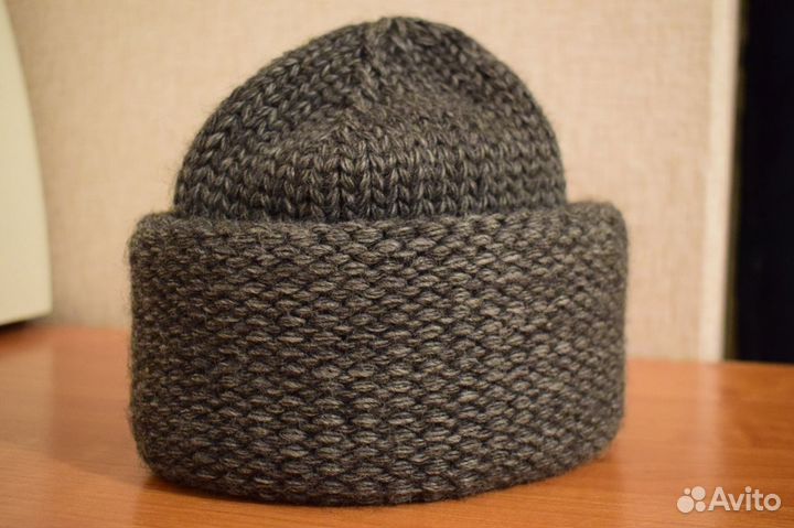 Шапка вязанная женская