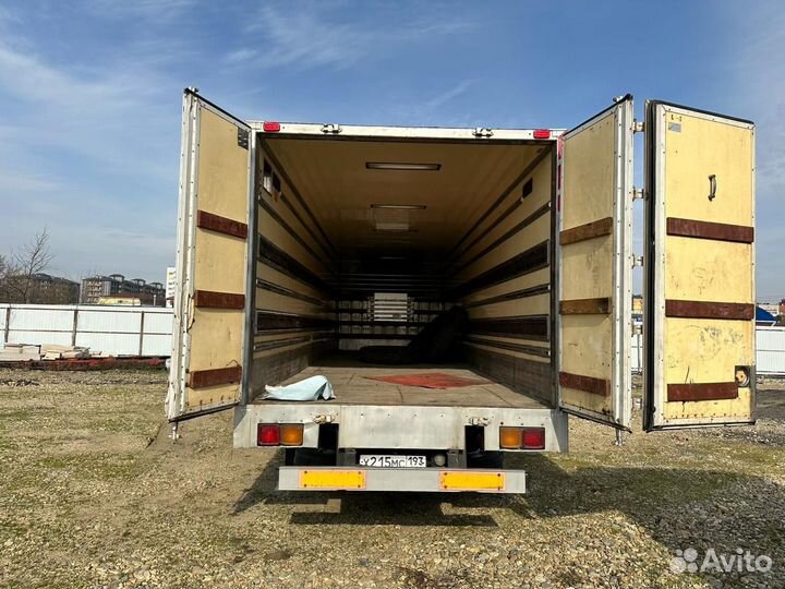 Будка с рефрижератором и двигателем