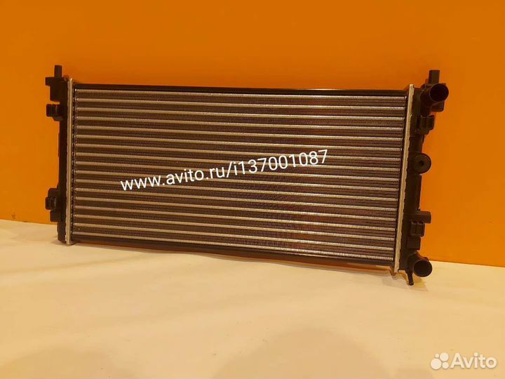 Радиатор охлаждения на volkswagen polo