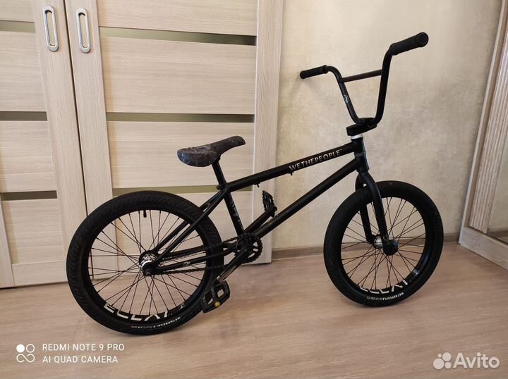 Трюковой велосипед BMX
