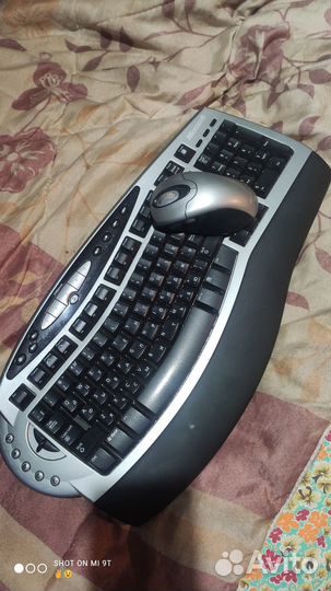 Комплект Microsoft comfort клавиатура и мышь