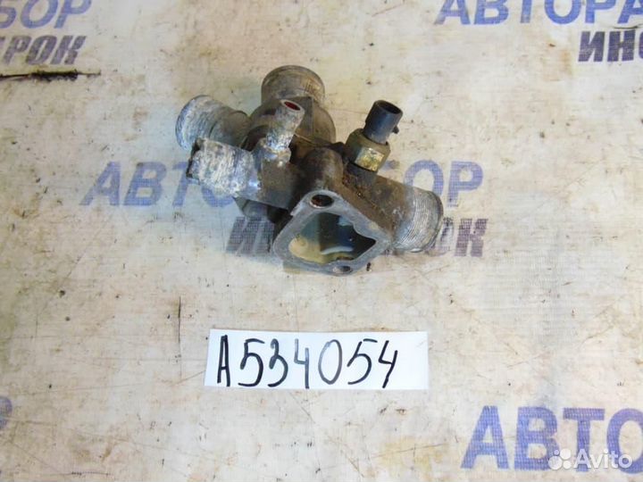 Корпус термостата для ваз LADA Kalina 2004