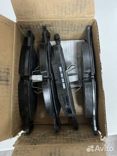 Тормозные колодки range rover