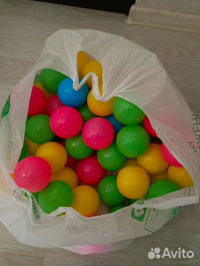 Шарики для бассейна или палатки