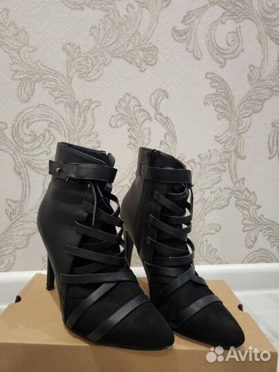 Обувь женская 38 размер