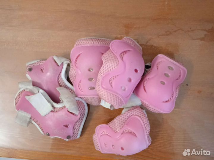 Ролики+ защита. Размер 32-35