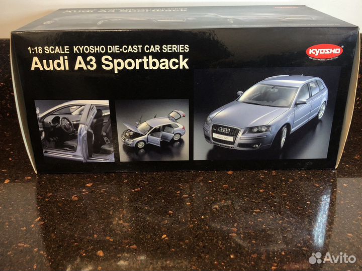 Модель в масштабе 1:18 kyosho