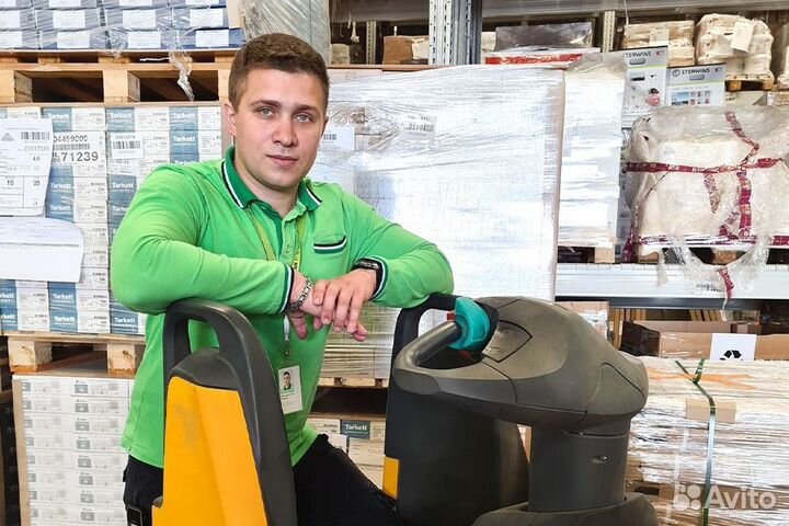 Комплектовщик склад стройматериалов Вахта