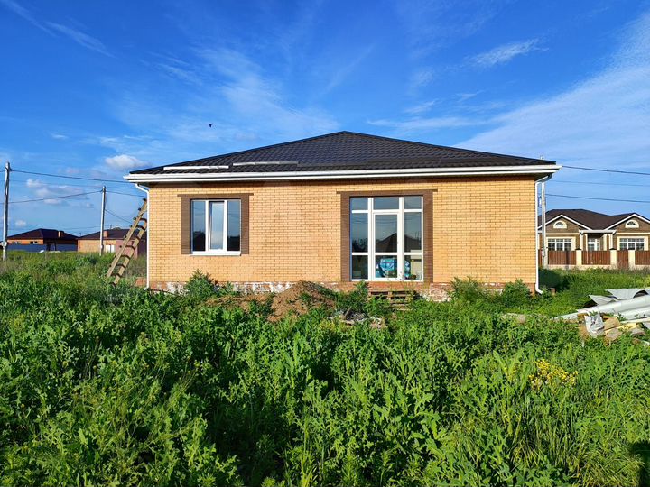 Дом 100 м² на участке 5 сот.