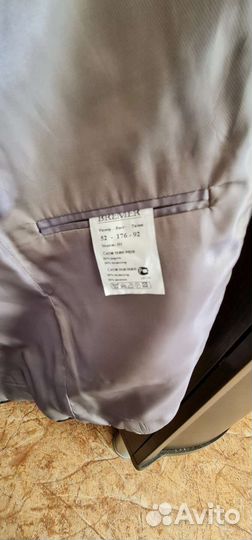 Продам 2 пиджака