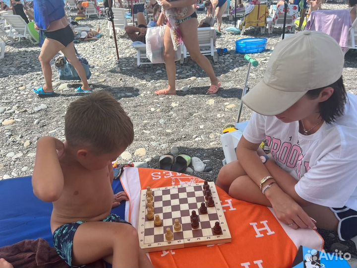 Няня для ребенка со свободным английским языком