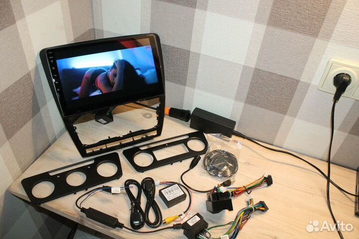 Штатная магнитола Skoda Octavia