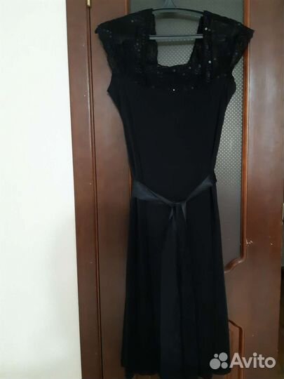 Платья разные