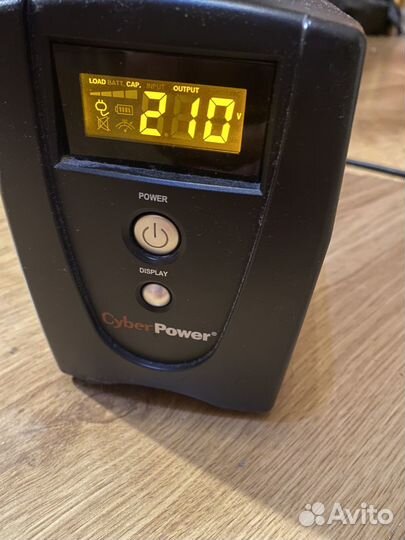 Бесперебойник CyberPower