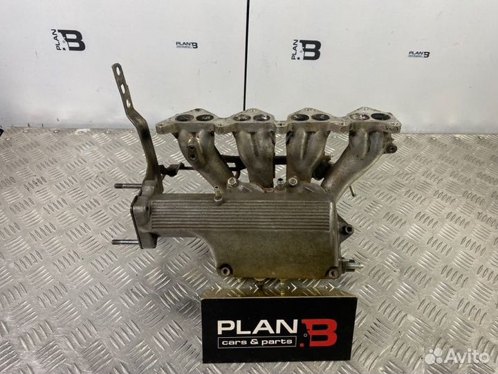 Коллектор впускной Toyota Carina E 1992