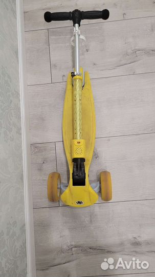 Самокат детский трехколесный