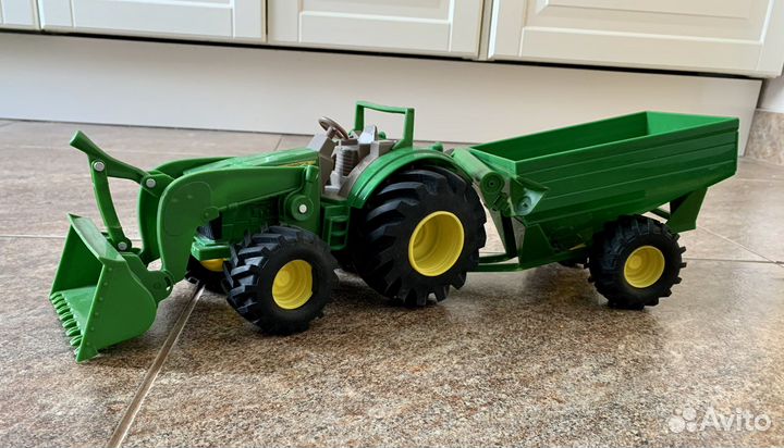 Игрушка машинка трактор с прицепом