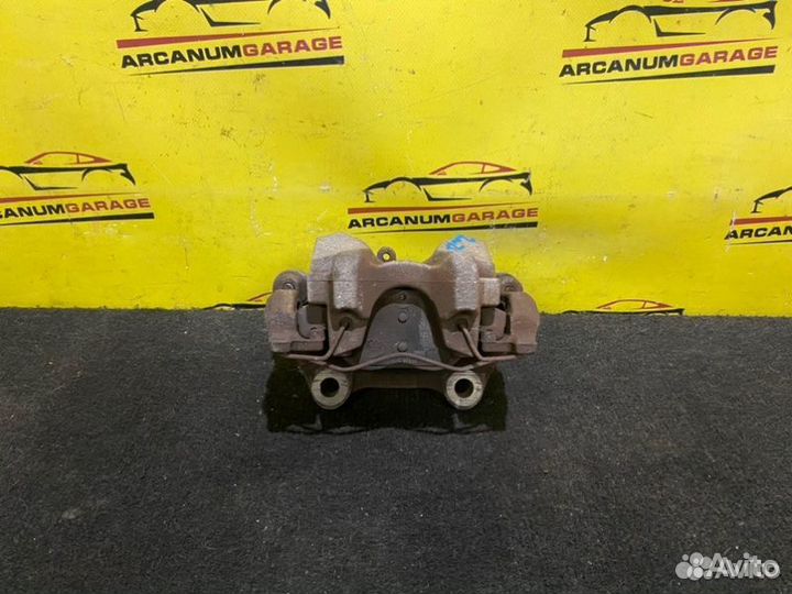 Суппорт задний левый Mercedes 204 W204 OM651.911