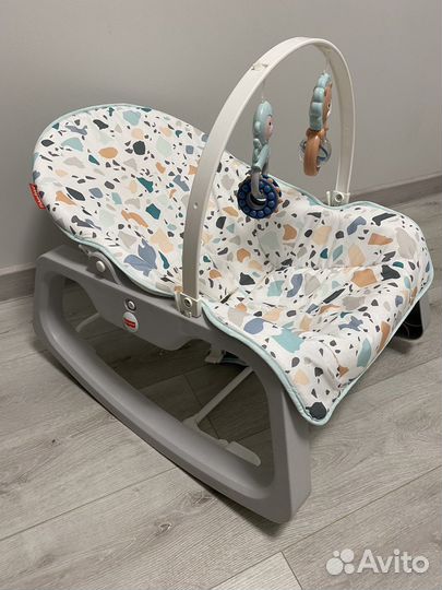 Детское кресло качалка Fisher Price