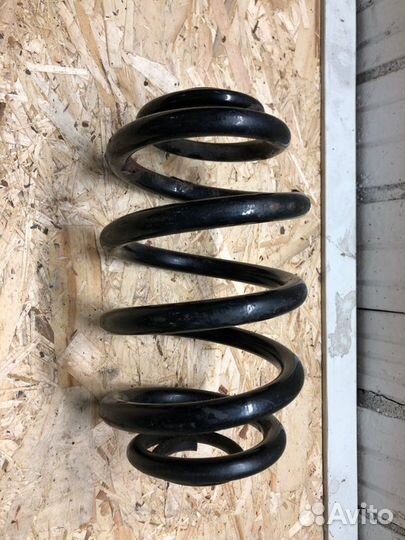 Пружина подвески