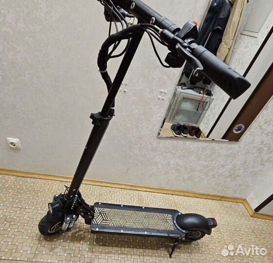 Aqiho Evolution 1200W 26Ah 52V