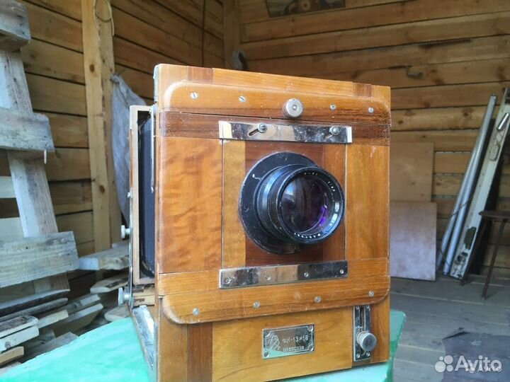 Старинный деревянный фотоаппарат фк 13 х 18