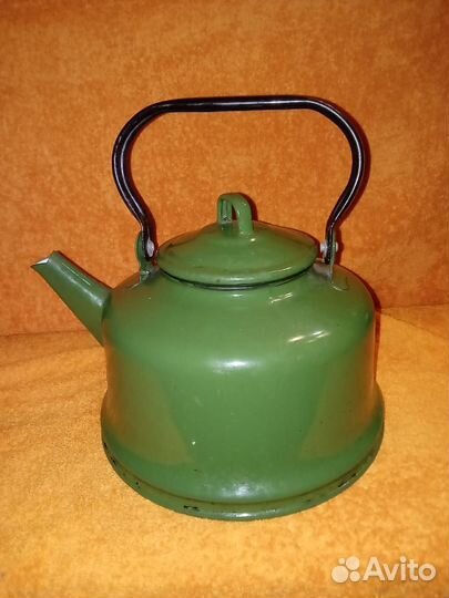 Чайник эмалированный СССР