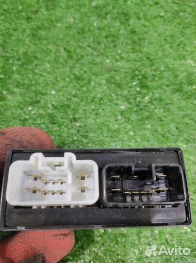 Блок света фар Subaru Tribeca WX 2009