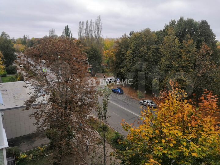 2-к. квартира, 43 м², 5/5 эт.