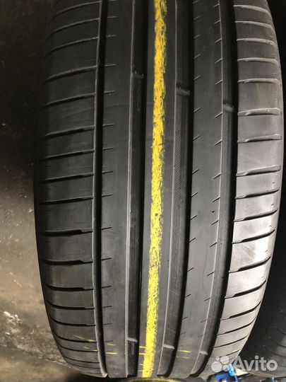 Michelin Pilot Sport 4 SUV 275/50 R21