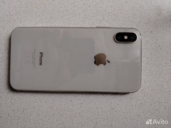 iPhone Xs, 64 ГБ