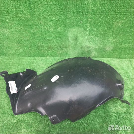 Подкрылок передний правый mercedes w164 ml