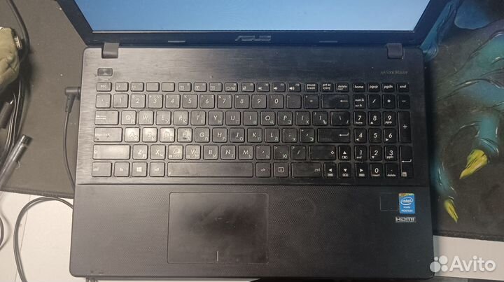 Ноутбук asus x551c