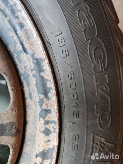 Goodyear UltraGrip Extreme 195/60 R15 88