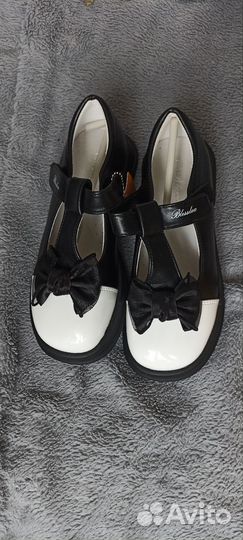 Туфли для девочки 35р
